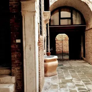 Miracoli , Venice Italy